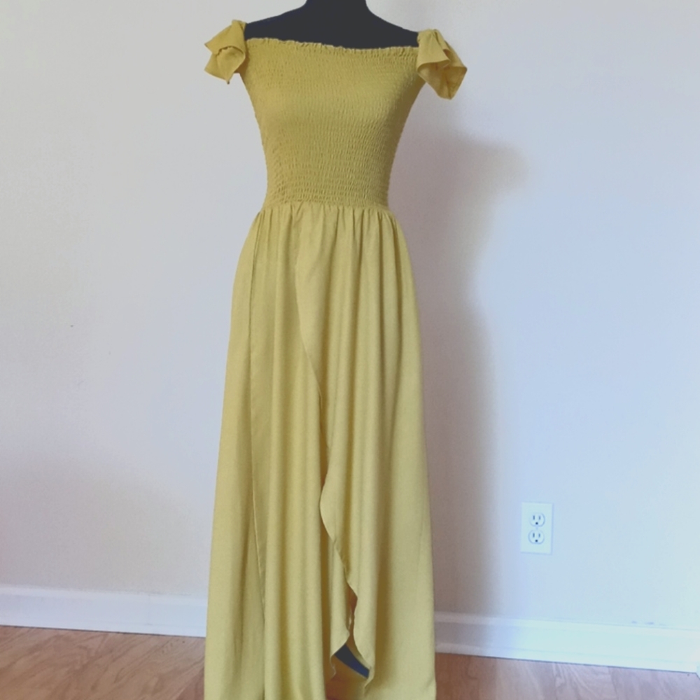 NWT. Young Fabulous & Broke Maxi. XS